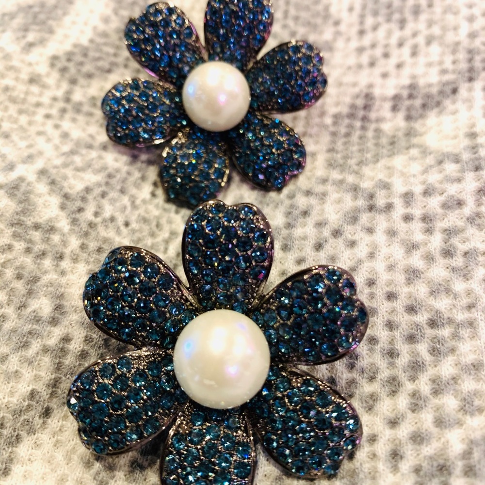 Joan Boyce faux blue sapphire pearl clip earrings